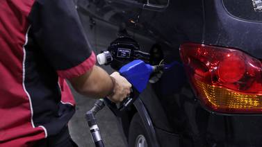 Aresep varía los precios de diésel y gasolina (regular y súper): ¿cuál está más barata y más cara que hace un año?