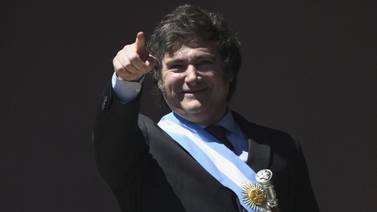 Javier Milei logra una victoria legislativa en Argentina pero se enfrenta al reto de la gobernabilidad