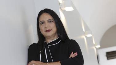 Cinthya Arias, presidenta de Sutel: “El cartel para el concurso de 5G estará listo en las próximas semanas”